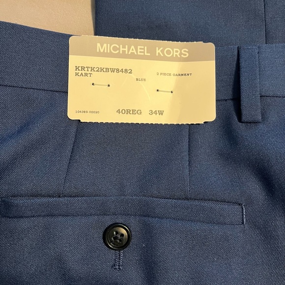Men’s Micheal Kors Suit - Picture 5 of 13